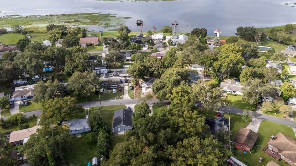 Activo con contrato: $268,000 (3 camas, 1 baños, 1483 Pies cuadrados)