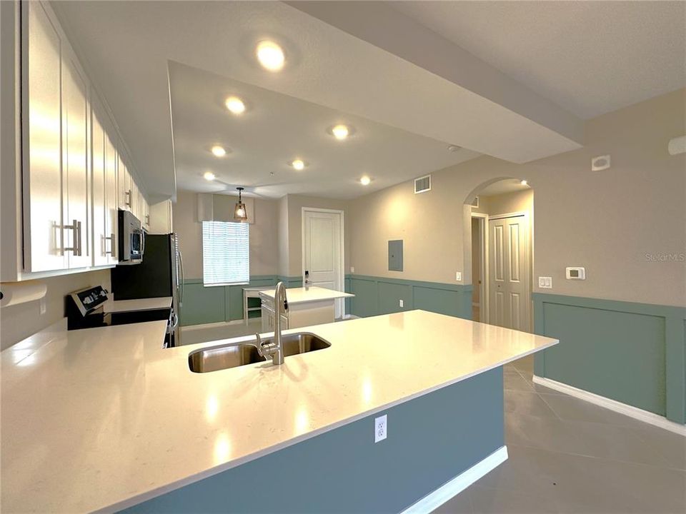 For Rent: $1,695 (2 beds, 2 baths, 1198 Square Feet)