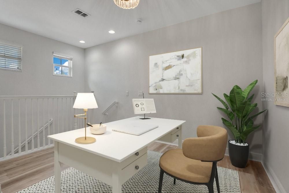 合同活跃: $497,000 (4 贝兹, 3 浴室, 2240 平方英尺)