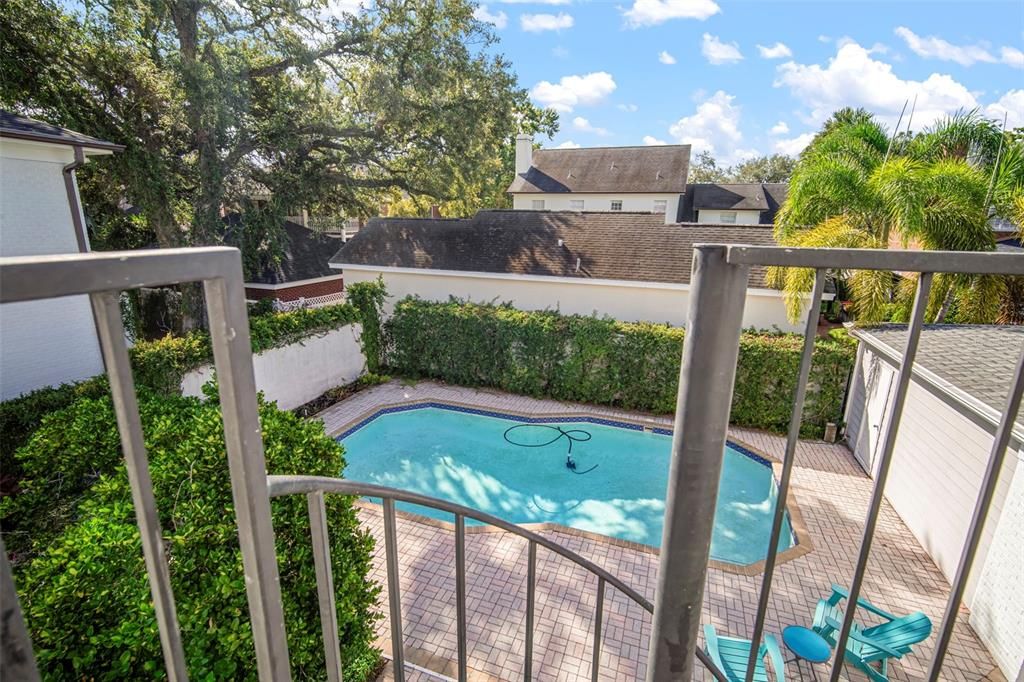 For Sale: $1,990,000 (5 beds, 4 baths, 4456 Square Feet)