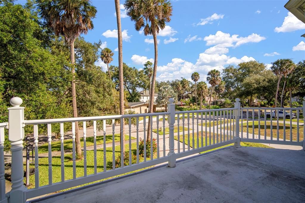 For Sale: $1,990,000 (5 beds, 4 baths, 4456 Square Feet)