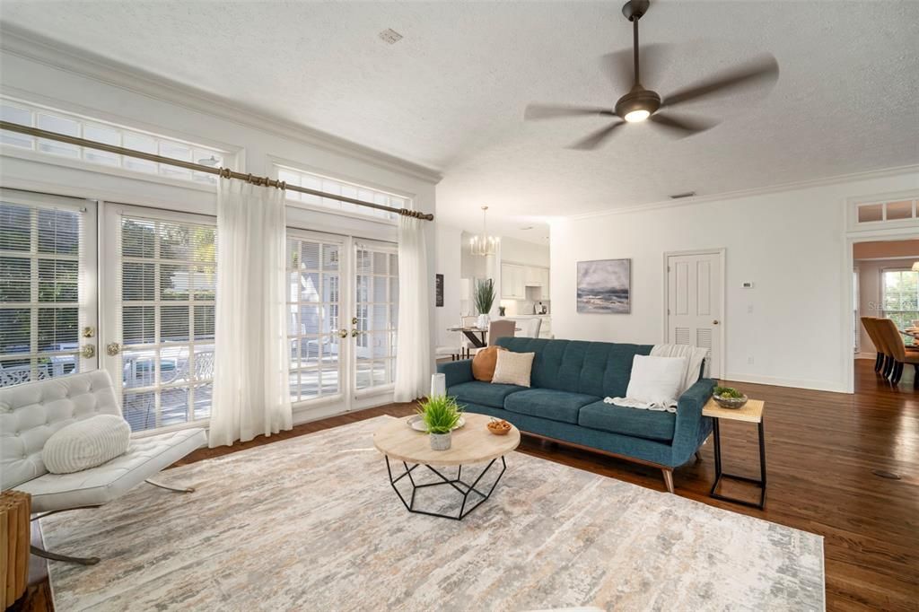 For Sale: $1,990,000 (5 beds, 4 baths, 4456 Square Feet)