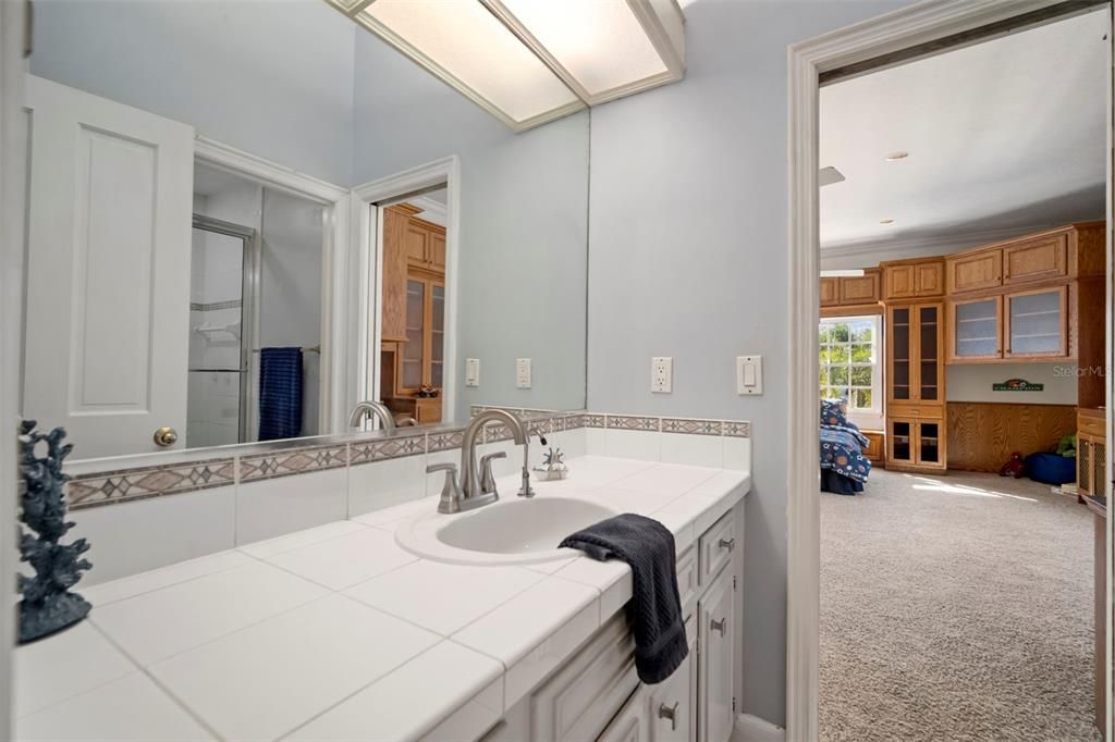 For Sale: $1,990,000 (5 beds, 4 baths, 4456 Square Feet)