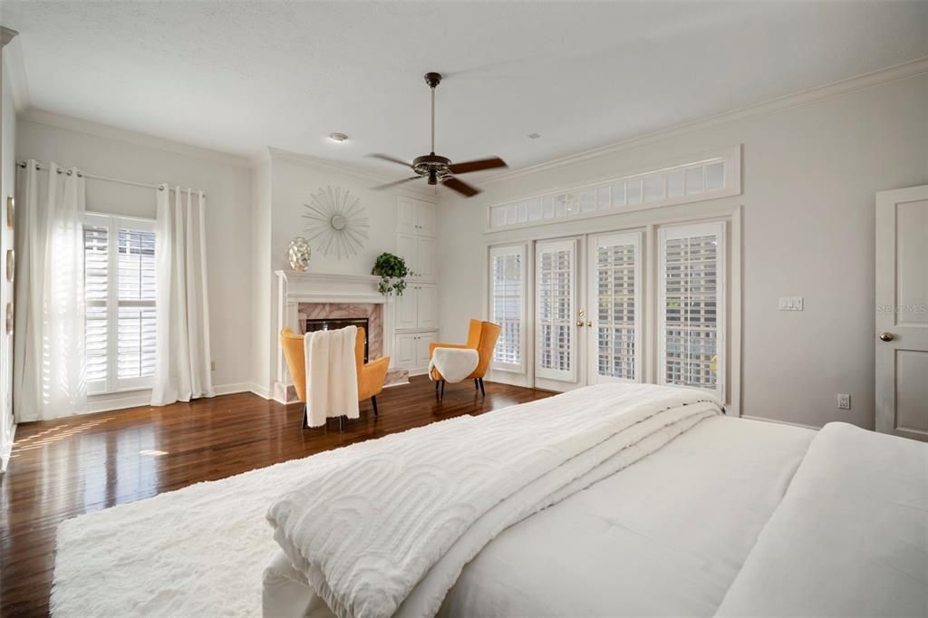 For Sale: $1,990,000 (5 beds, 4 baths, 4456 Square Feet)