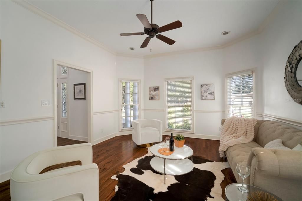 For Sale: $1,990,000 (5 beds, 4 baths, 4456 Square Feet)