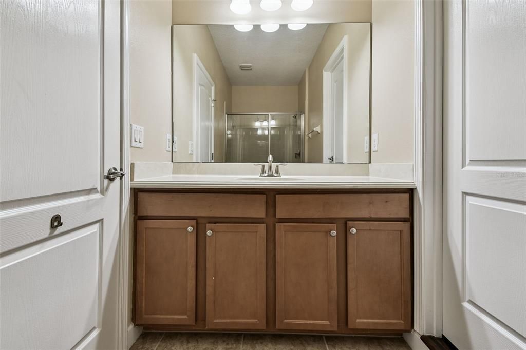 En Venta: $598,500 (4 camas, 4 baños, 3858 Pies cuadrados)