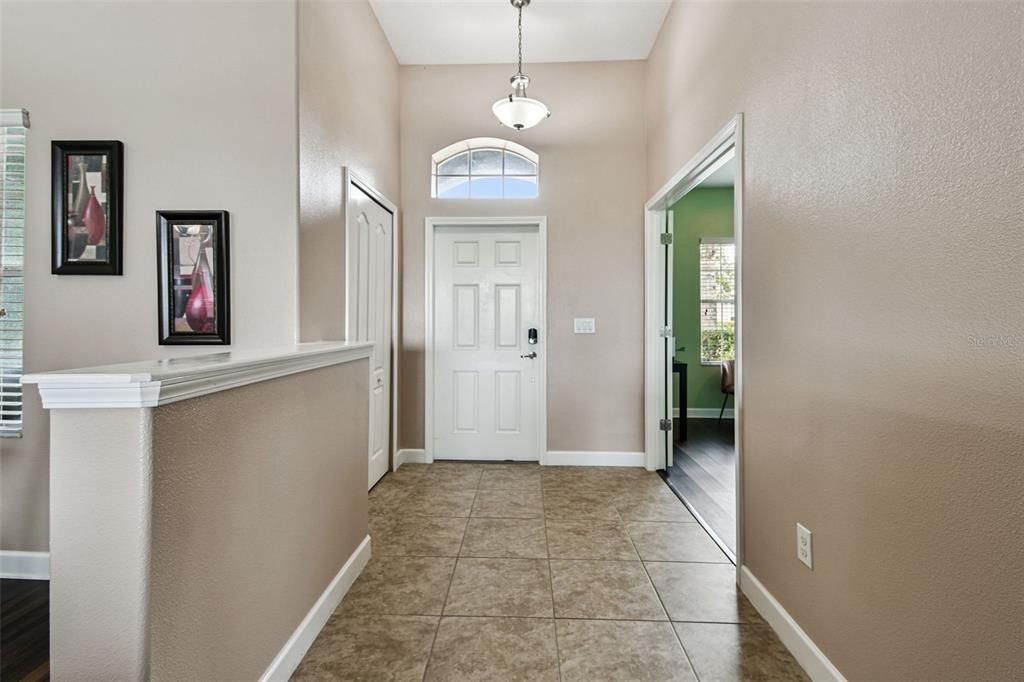 En Venta: $598,500 (4 camas, 4 baños, 3858 Pies cuadrados)