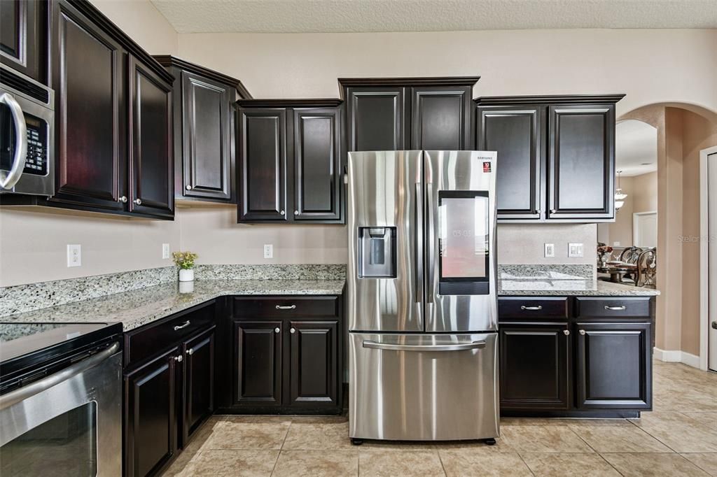 En Venta: $598,500 (4 camas, 4 baños, 3858 Pies cuadrados)