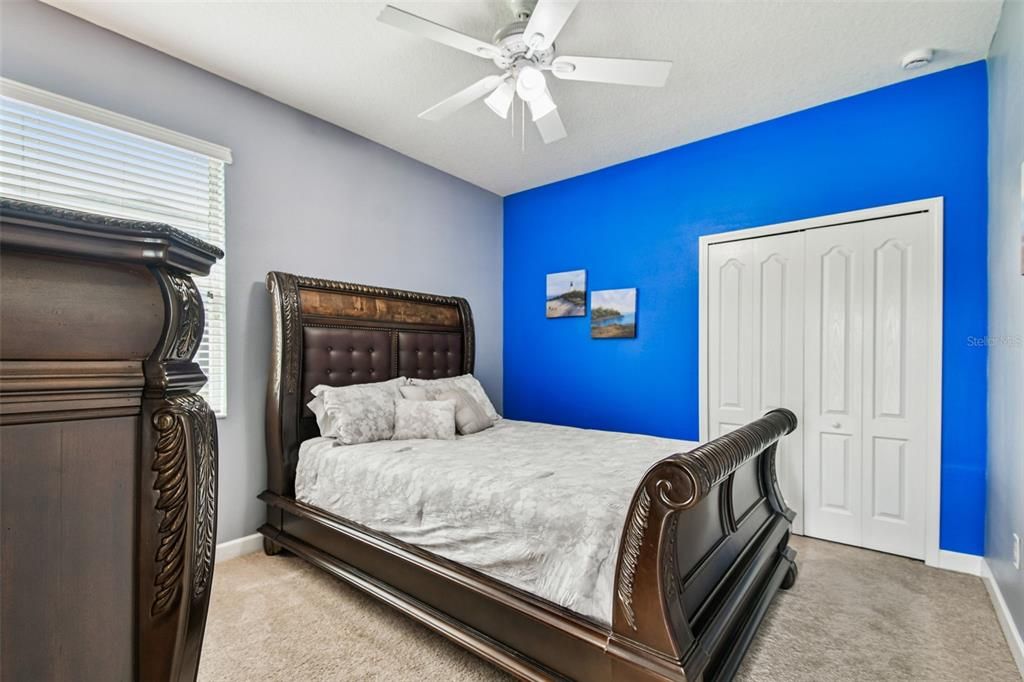 En Venta: $598,500 (4 camas, 4 baños, 3858 Pies cuadrados)