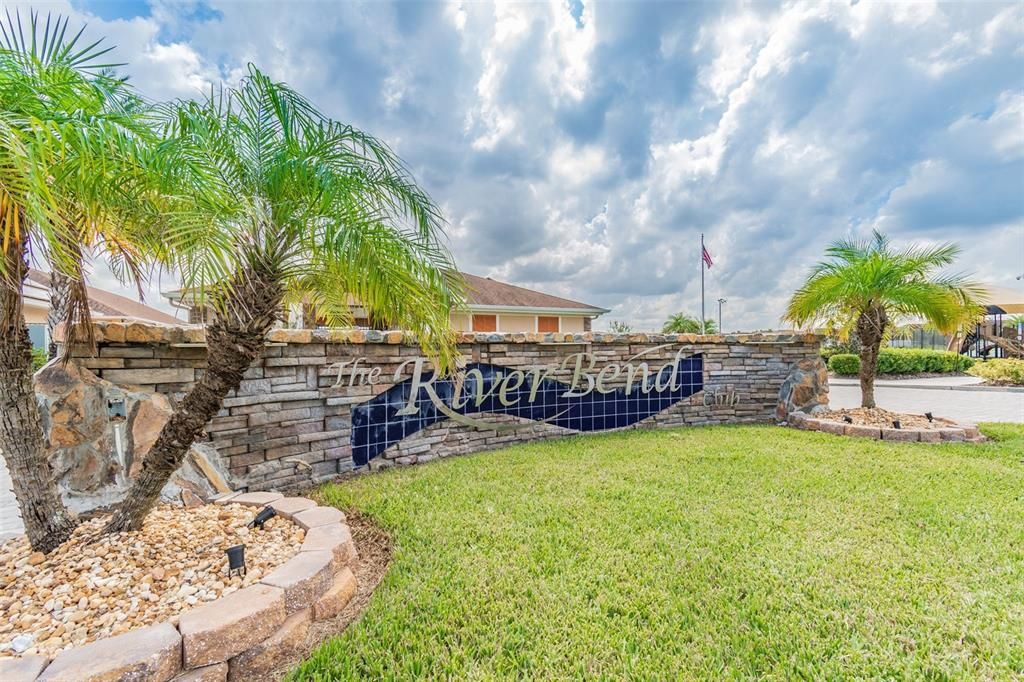 En Venta: $598,500 (4 camas, 4 baños, 3858 Pies cuadrados)