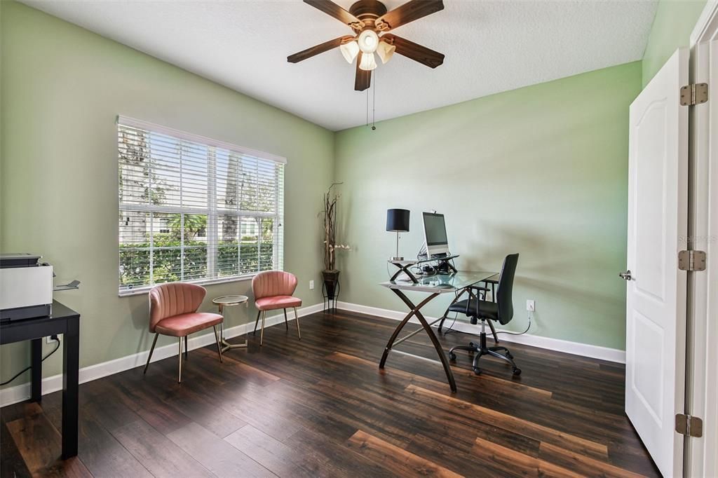 En Venta: $598,500 (4 camas, 4 baños, 3858 Pies cuadrados)