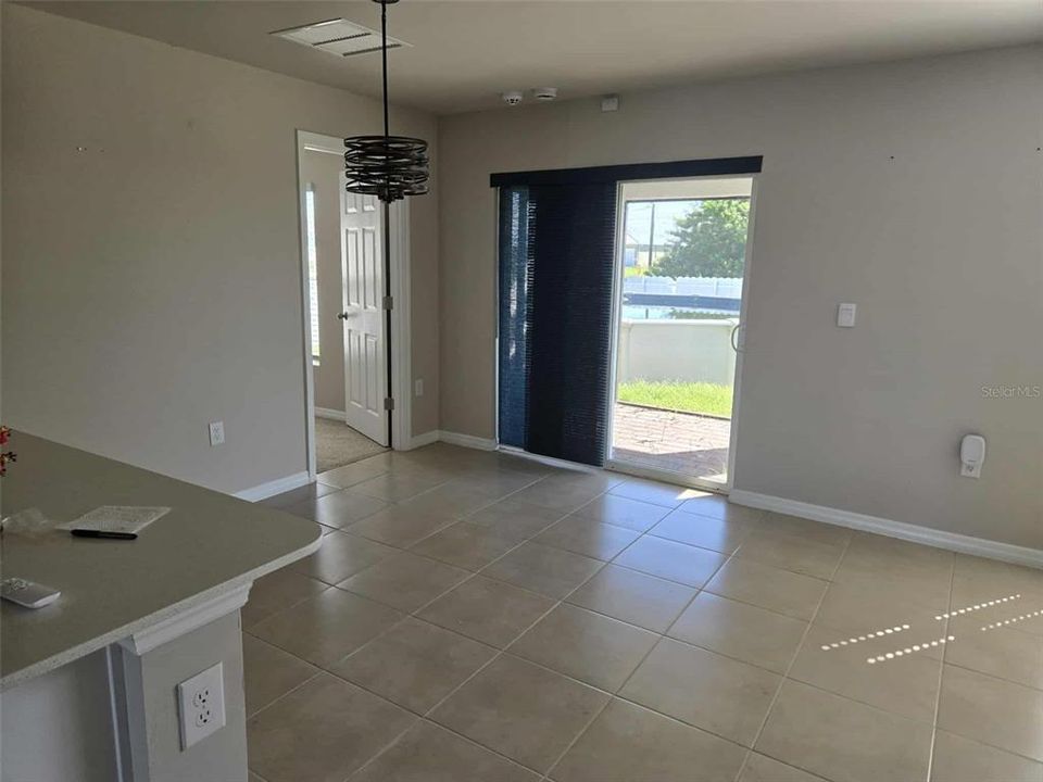 Active With Contract: $256,000 (3 beds, 2 baths, 1367 Square Feet)