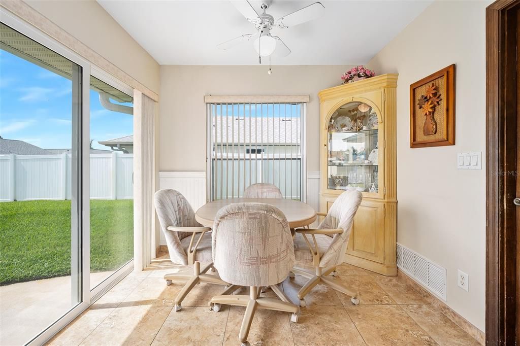 待售: $520,000 (3 贝兹, 2 浴室, 1502 平方英尺)