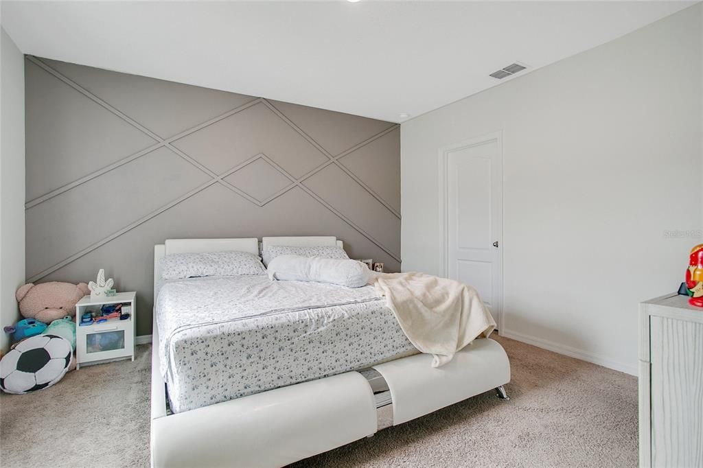 For Rent: $2,500 (3 beds, 2 baths, 1530 Square Feet)