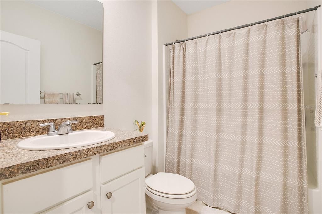 For Rent: $2,500 (3 beds, 2 baths, 1530 Square Feet)