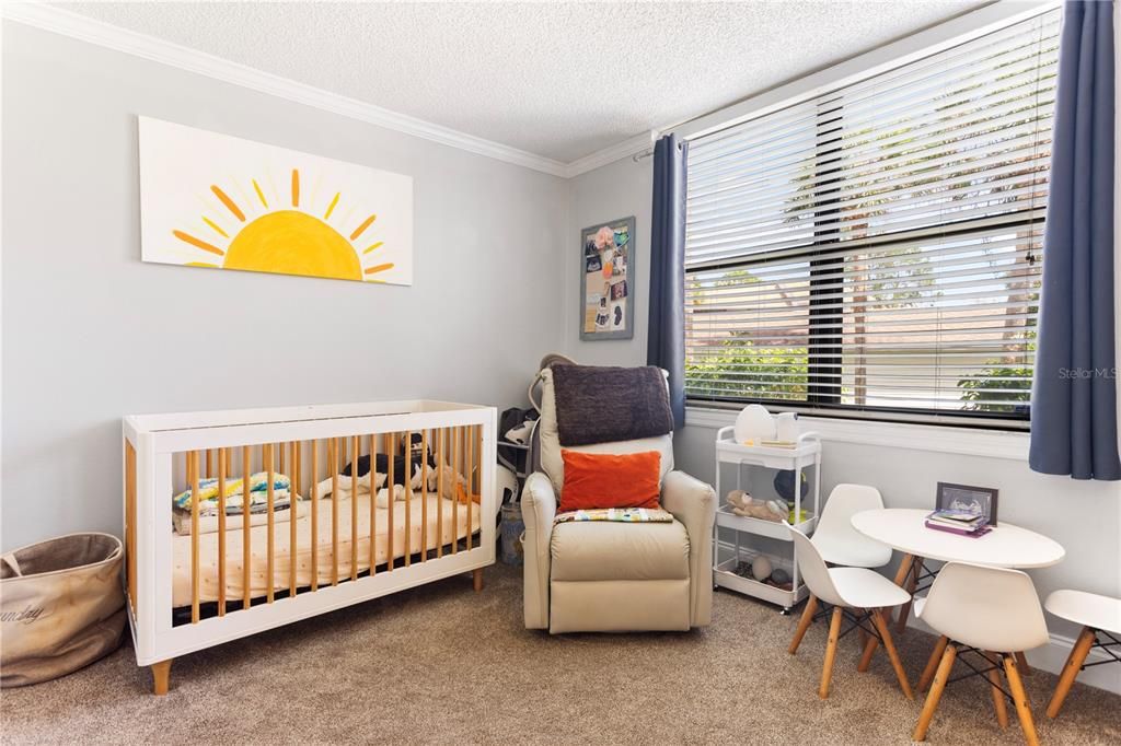 For Sale: $229,900 (2 beds, 2 baths, 1086 Square Feet)