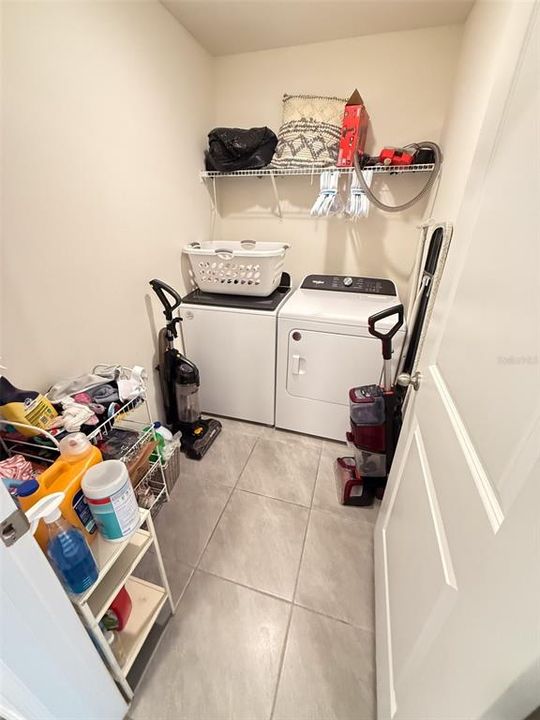 В аренду: $3,000 (4 спален, 3 ванн, 2435 Квадратных фут)