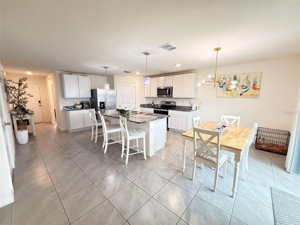 В аренду: $3,000 (4 спален, 3 ванн, 2435 Квадратных фут)