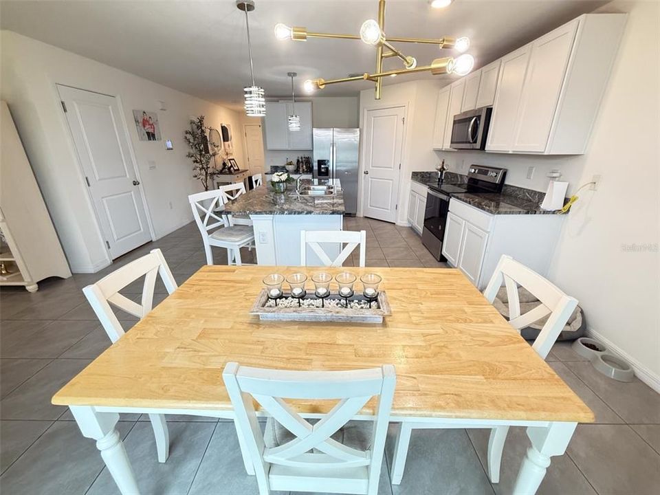 В аренду: $3,000 (4 спален, 3 ванн, 2435 Квадратных фут)