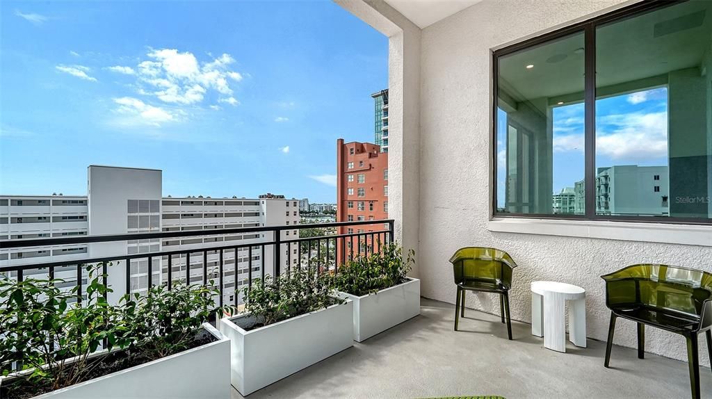 Activo con contrato: $2,225,000 (3 camas, 3 baños, 2229 Pies cuadrados)