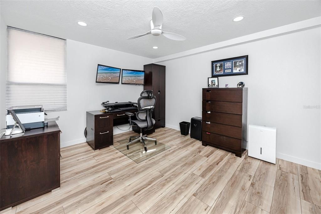 待售: $1,399,000 (3 贝兹, 2 浴室, 1739 平方英尺)