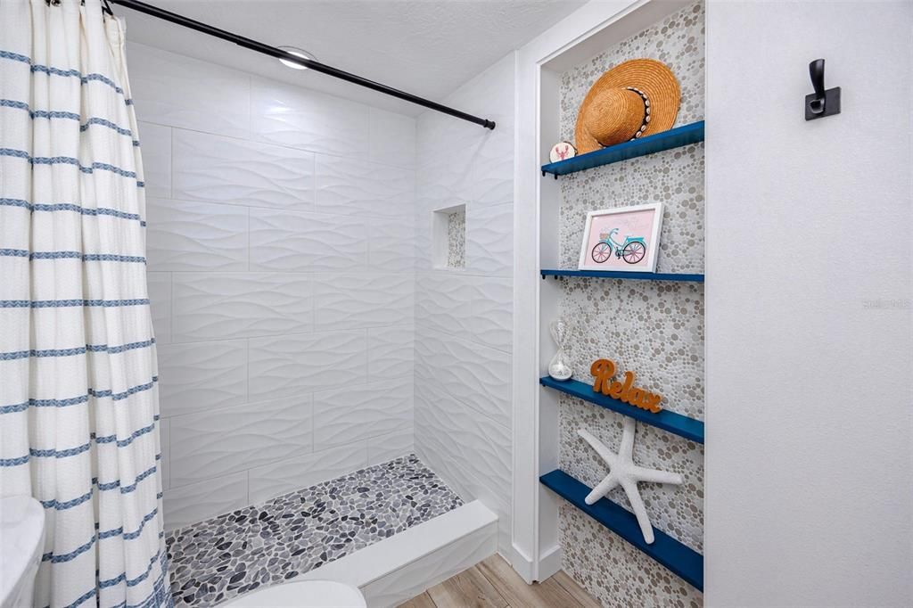 待售: $1,399,000 (3 贝兹, 2 浴室, 1739 平方英尺)