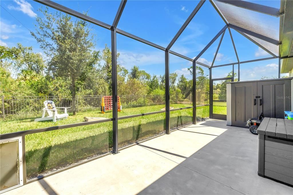 合同活跃: $385,000 (4 贝兹, 2 浴室, 1844 平方英尺)