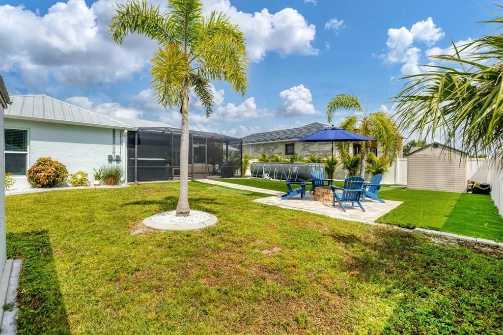 Activo con contrato: $399,900 (4 camas, 2 baños, 2238 Pies cuadrados)