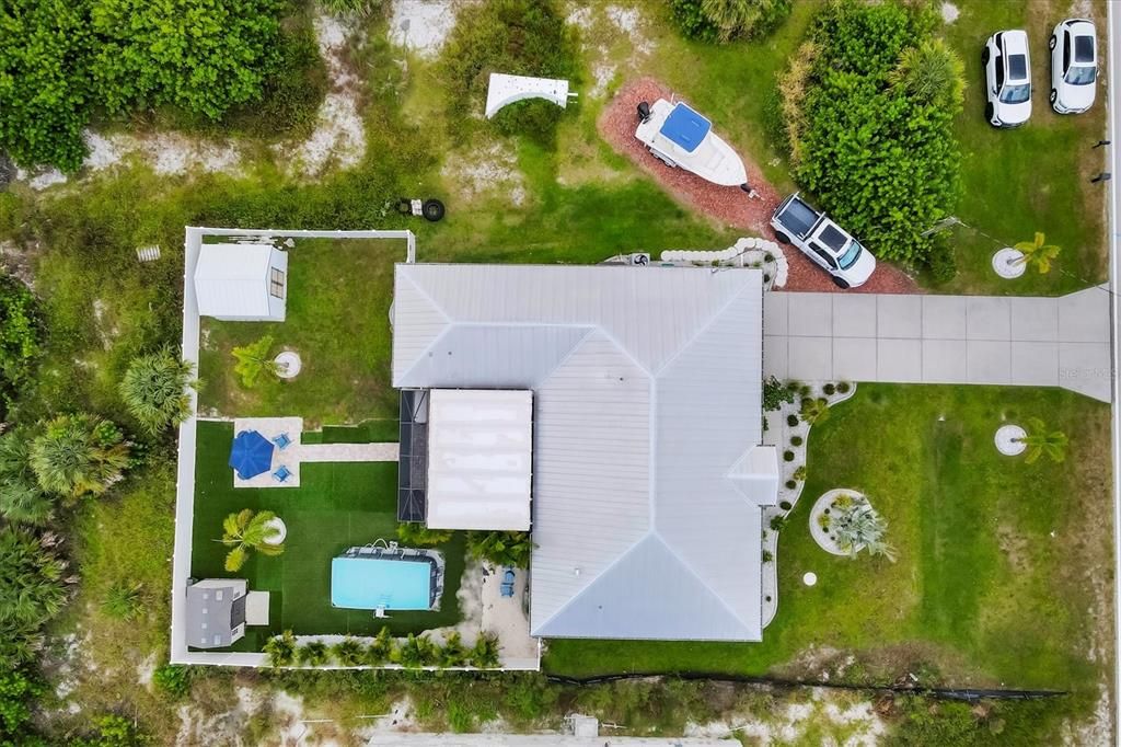 Activo con contrato: $399,900 (4 camas, 2 baños, 2238 Pies cuadrados)