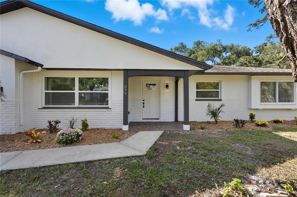 Active With Contract: $349,000 (4 beds, 2 baths, 1660 Square Feet)