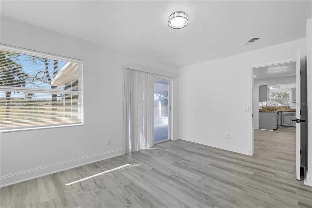 Active With Contract: $349,000 (4 beds, 2 baths, 1660 Square Feet)