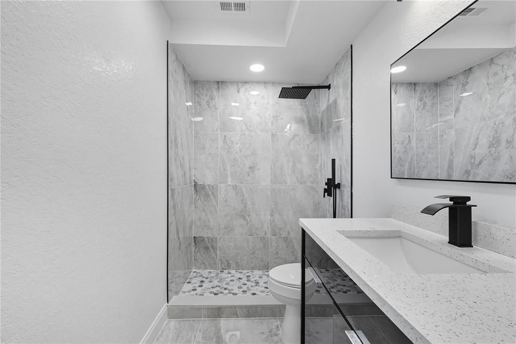 Active With Contract: $349,000 (4 beds, 2 baths, 1660 Square Feet)