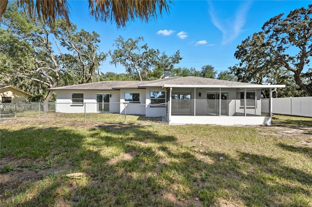 Active With Contract: $349,000 (4 beds, 2 baths, 1660 Square Feet)