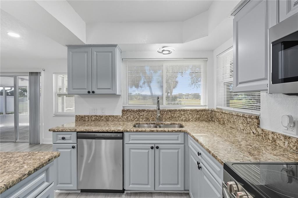 Active With Contract: $349,000 (4 beds, 2 baths, 1660 Square Feet)