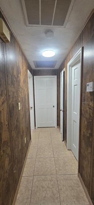 For Rent: $1,950 (3 beds, 3 baths, 1743 Square Feet)