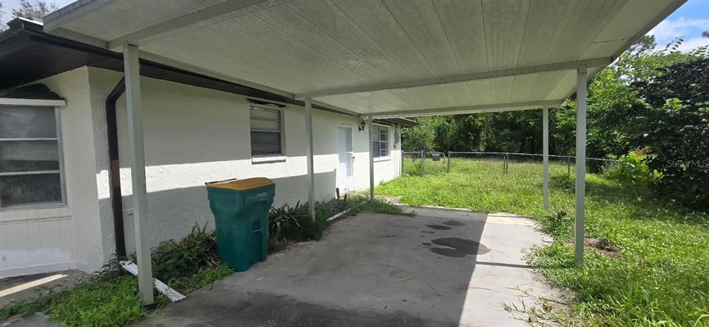 For Rent: $1,950 (3 beds, 3 baths, 1743 Square Feet)