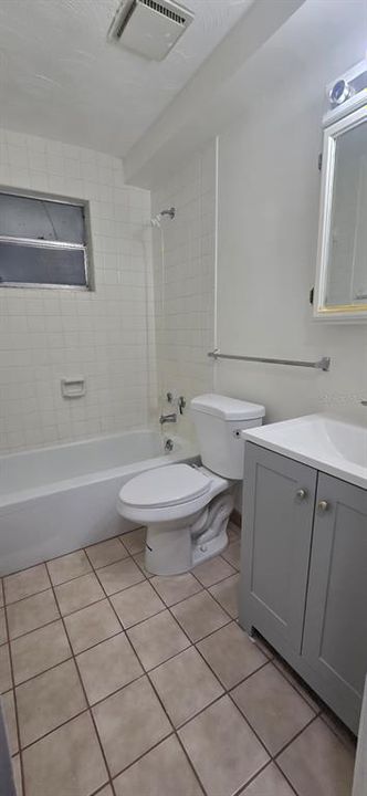 For Rent: $1,950 (3 beds, 3 baths, 1743 Square Feet)