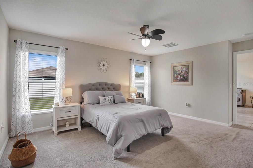 For Rent: $2,300 (4 beds, 2 baths, 1850 Square Feet)