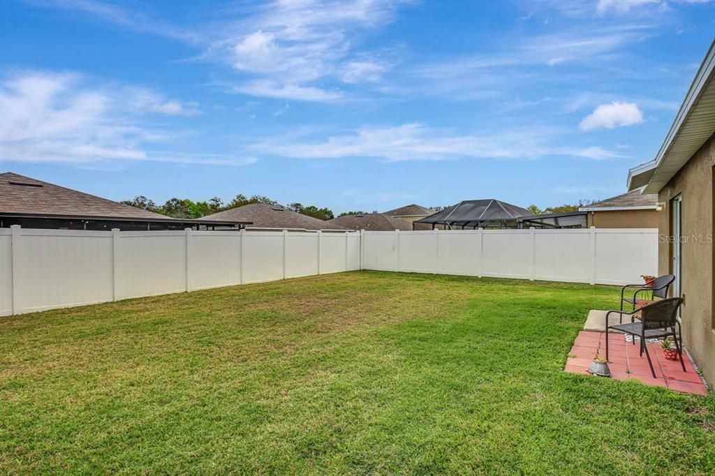 For Rent: $2,300 (4 beds, 2 baths, 1850 Square Feet)