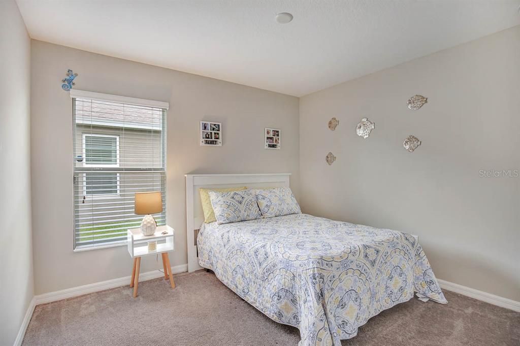 For Rent: $2,300 (4 beds, 2 baths, 1850 Square Feet)