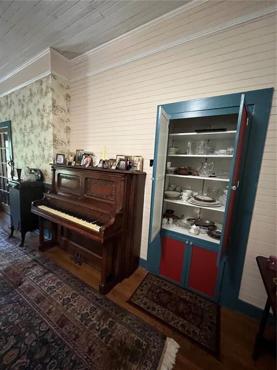 待售: $1,499,000 (4 贝兹, 3 浴室, 2502 平方英尺)