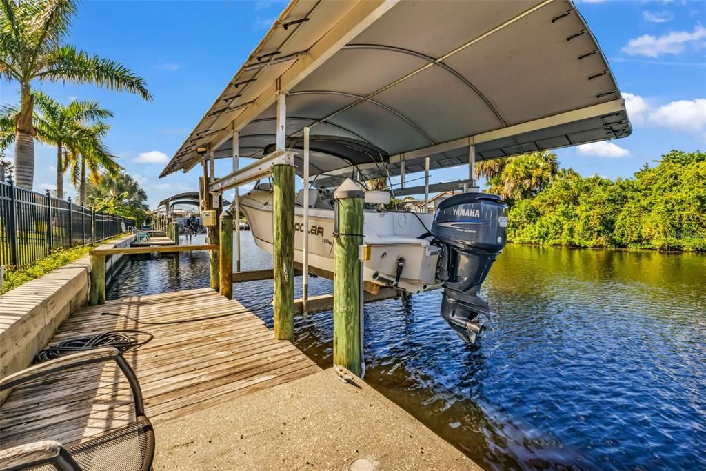 For Sale: $549,000 (3 beds, 2 baths, 1883 Square Feet)