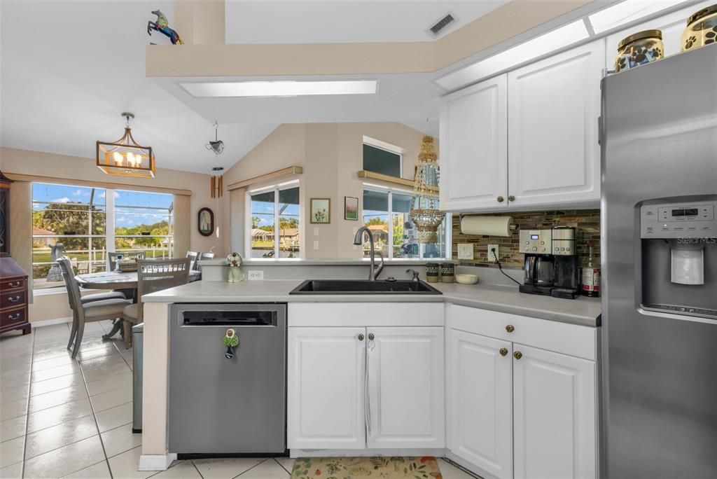 For Sale: $549,000 (3 beds, 2 baths, 1883 Square Feet)