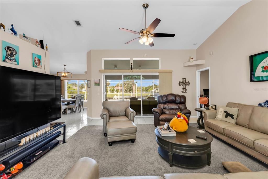 For Sale: $549,000 (3 beds, 2 baths, 1883 Square Feet)