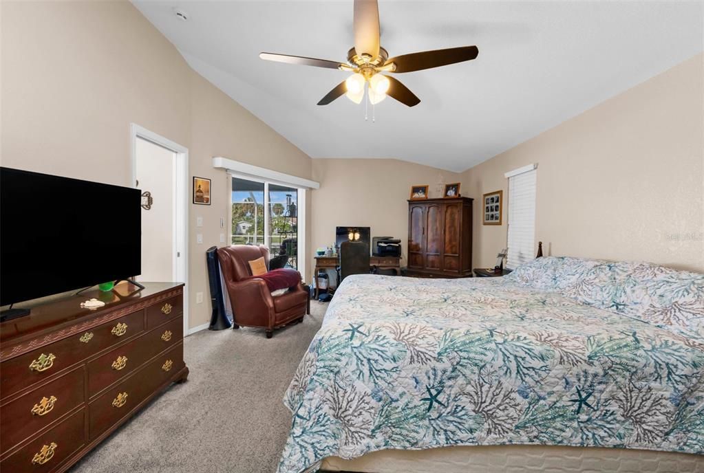 For Sale: $549,000 (3 beds, 2 baths, 1883 Square Feet)