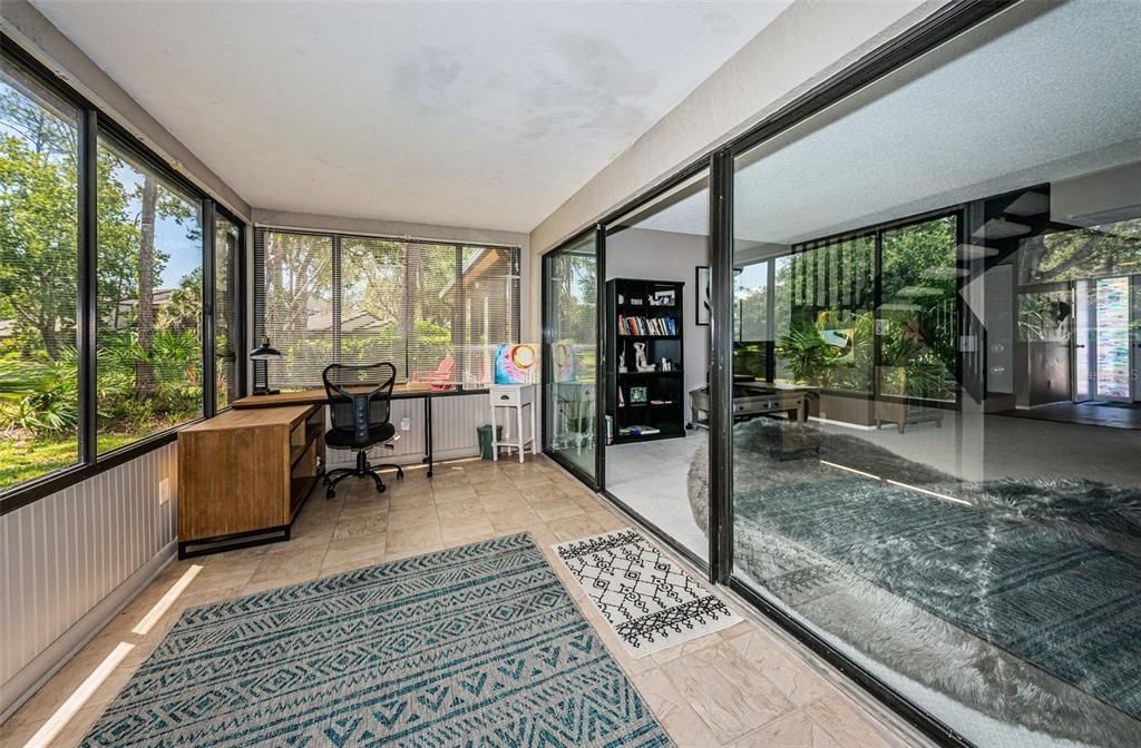 待售: $319,900 (2 贝兹, 2 浴室, 1200 平方英尺)