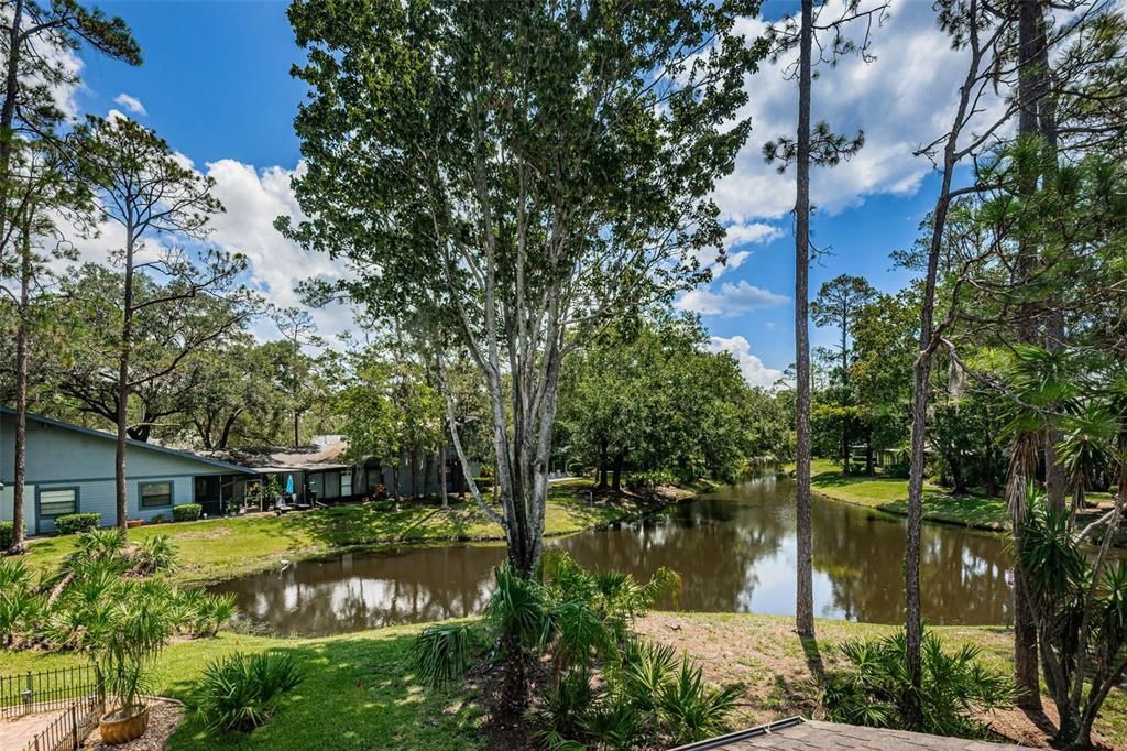 待售: $319,900 (2 贝兹, 2 浴室, 1200 平方英尺)