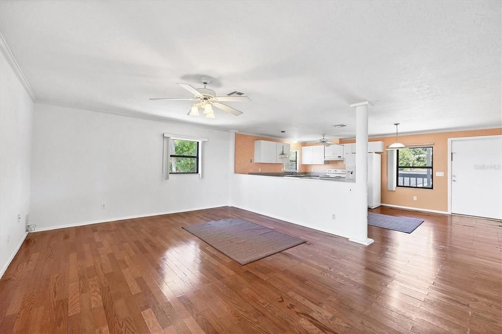 For Sale: $1,270,000 (9 beds, 0 baths, 1599 Square Feet)