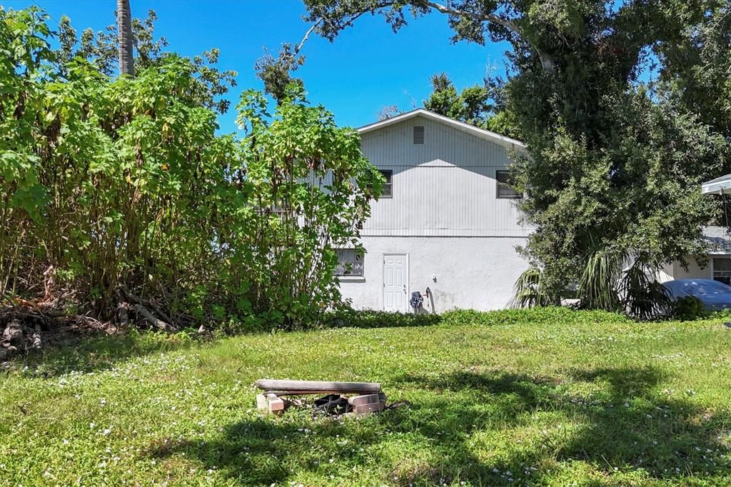 For Sale: $1,270,000 (9 beds, 0 baths, 1599 Square Feet)