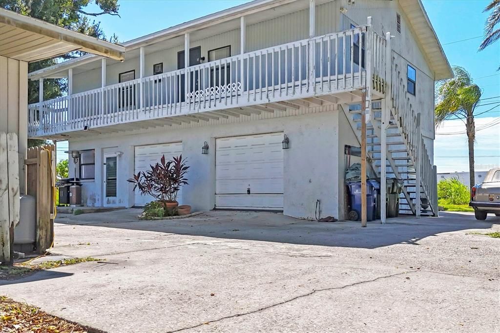 For Sale: $1,270,000 (9 beds, 0 baths, 1599 Square Feet)